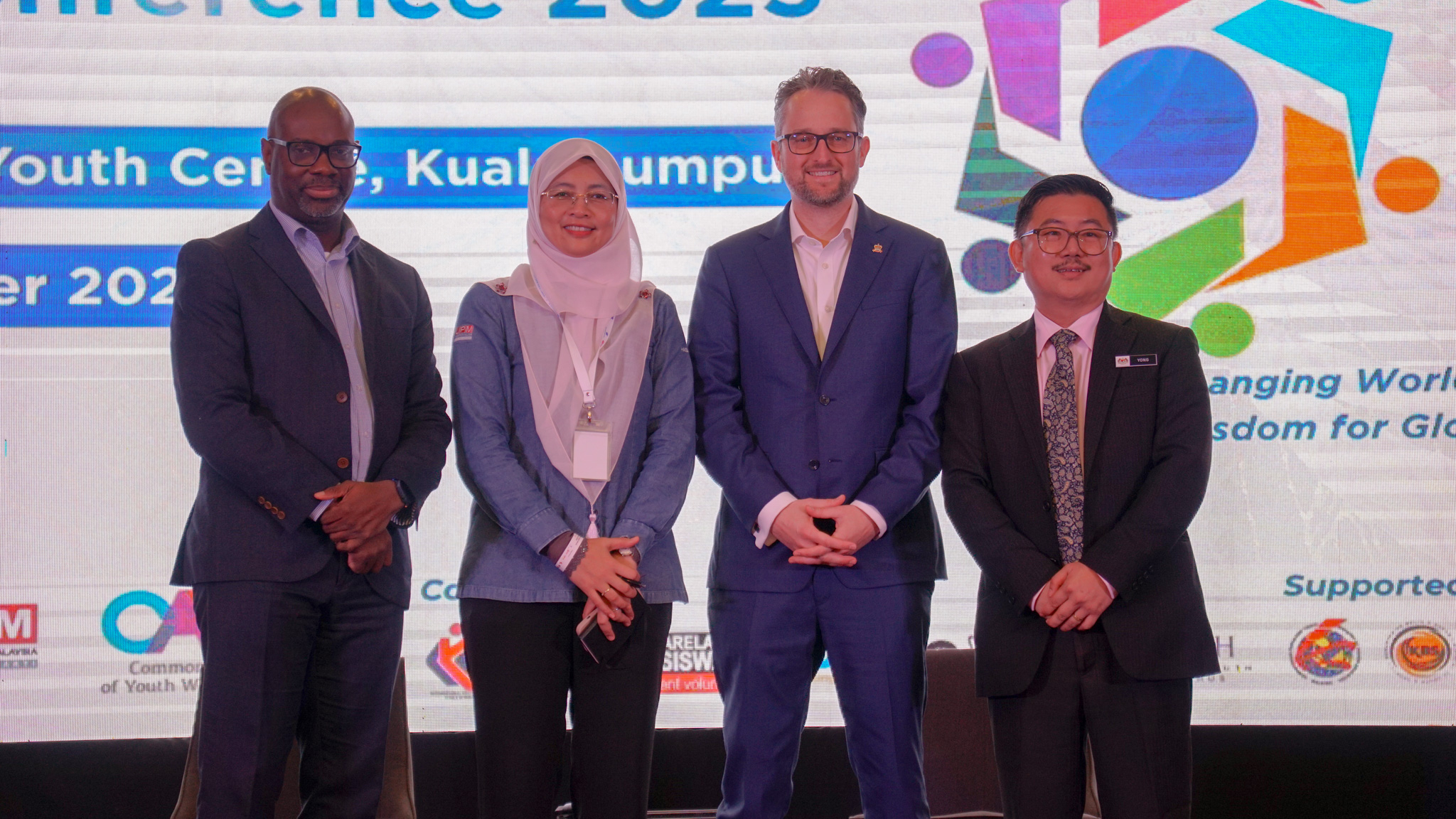 Group photo of Layne Robinson, Head Social Policy Development, Commonwealth Secretariat, Prof Dr Haslinda Abdullah, Institute for Social Science Studies (IPSAS), UPM, Tom Dore, Vice President, British E-Sports, Yong Soon Hang, Assistant Director, Youth Development Academy, Port Dickson, Malaysia