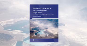 Cover image of Hdbk Extractive Sector Investment